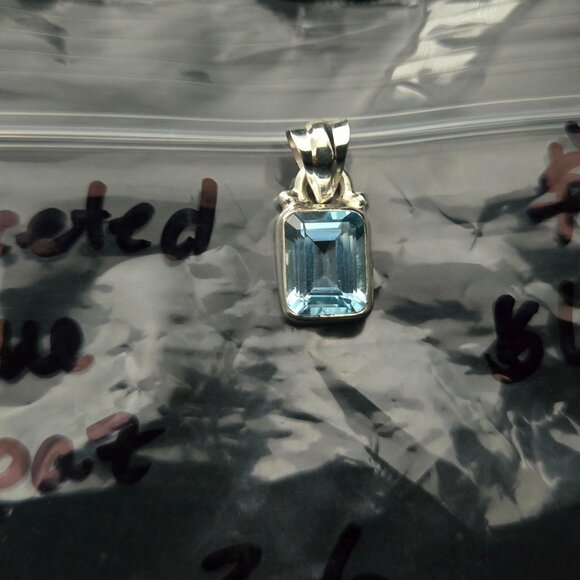 Sterling Silver Faceted Blue Topaz Pendant - Natural Gemstone - Picture 4 of 6